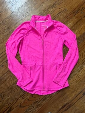 Lilly Pulitzer- Luxletic Weekender Jacket- Medium